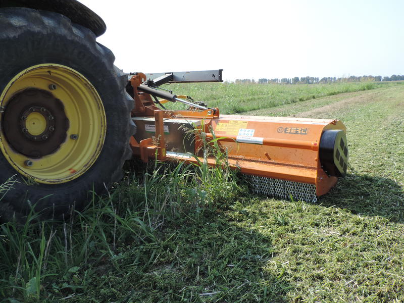 Broyeur LAND/P pour tracteur 100 à 300 CV — vignette 3