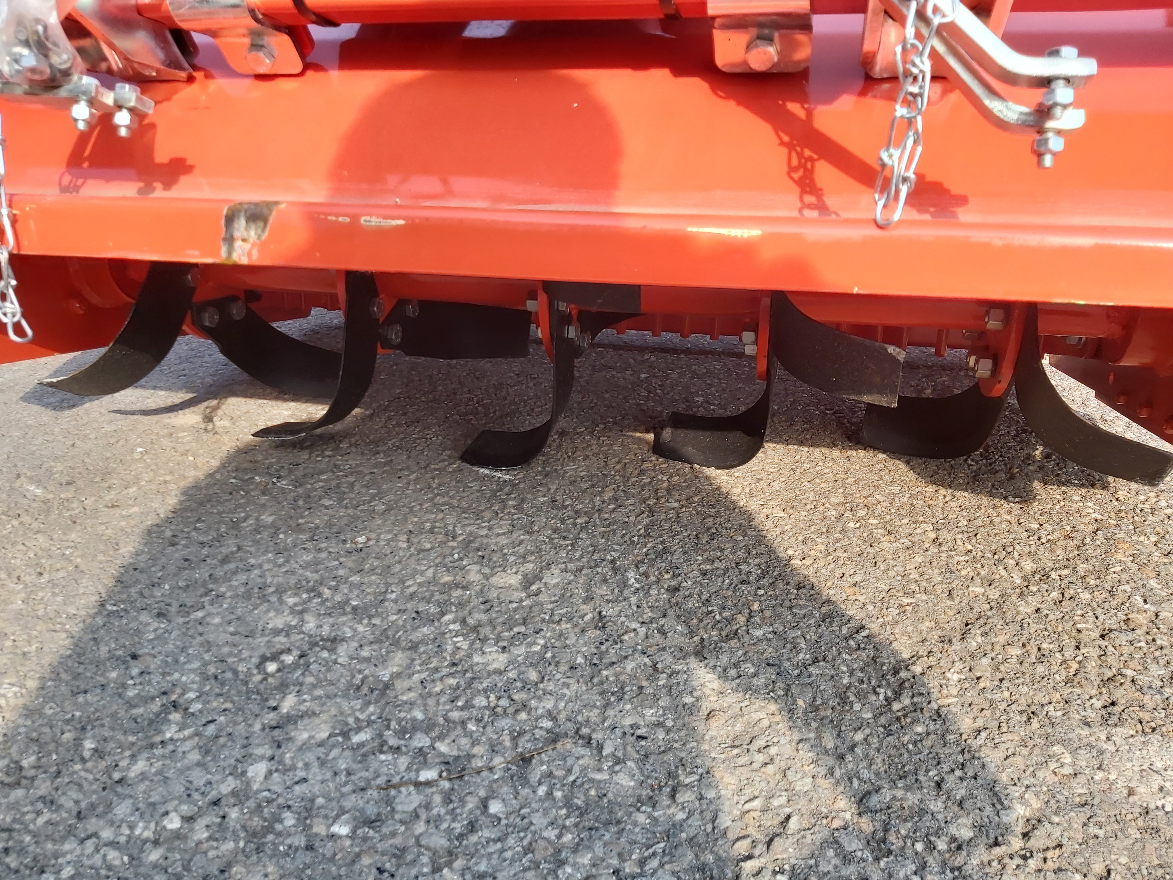 Enfouisseur de pierres pour tracteur de 15/40 CV (série SE) — vignette 4