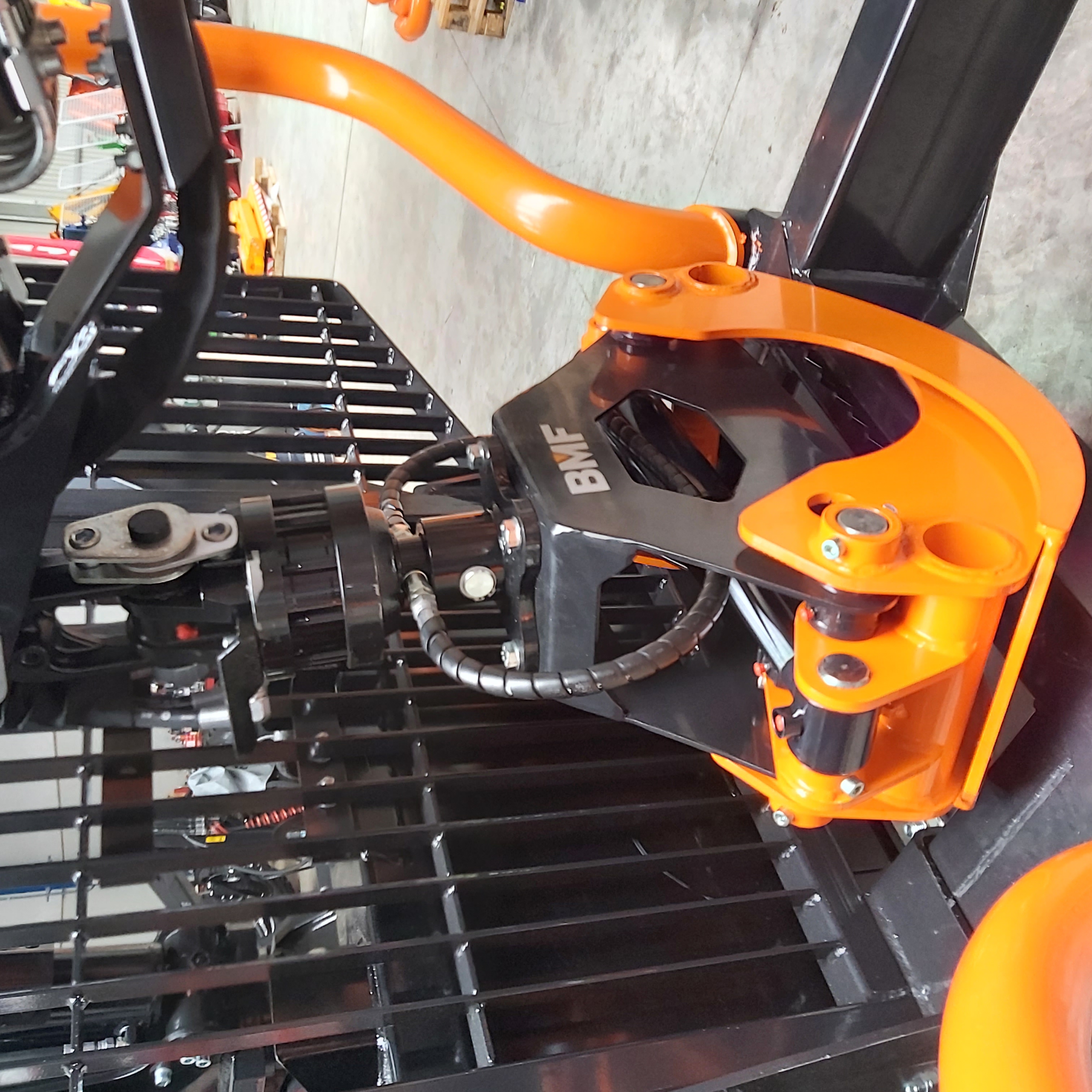 Remorque BMF 10T2 + grue BMF 720 — vignette 5