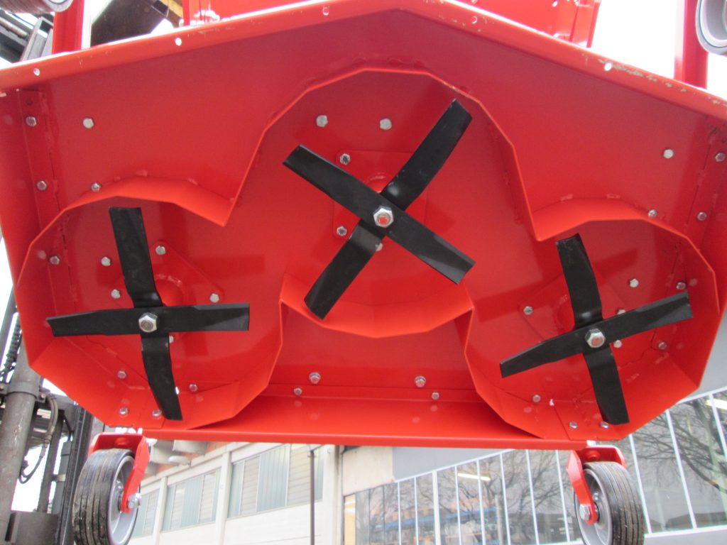 Tondeuse  pour tracteurs de 15/60 HP (série PM) — vignette 4