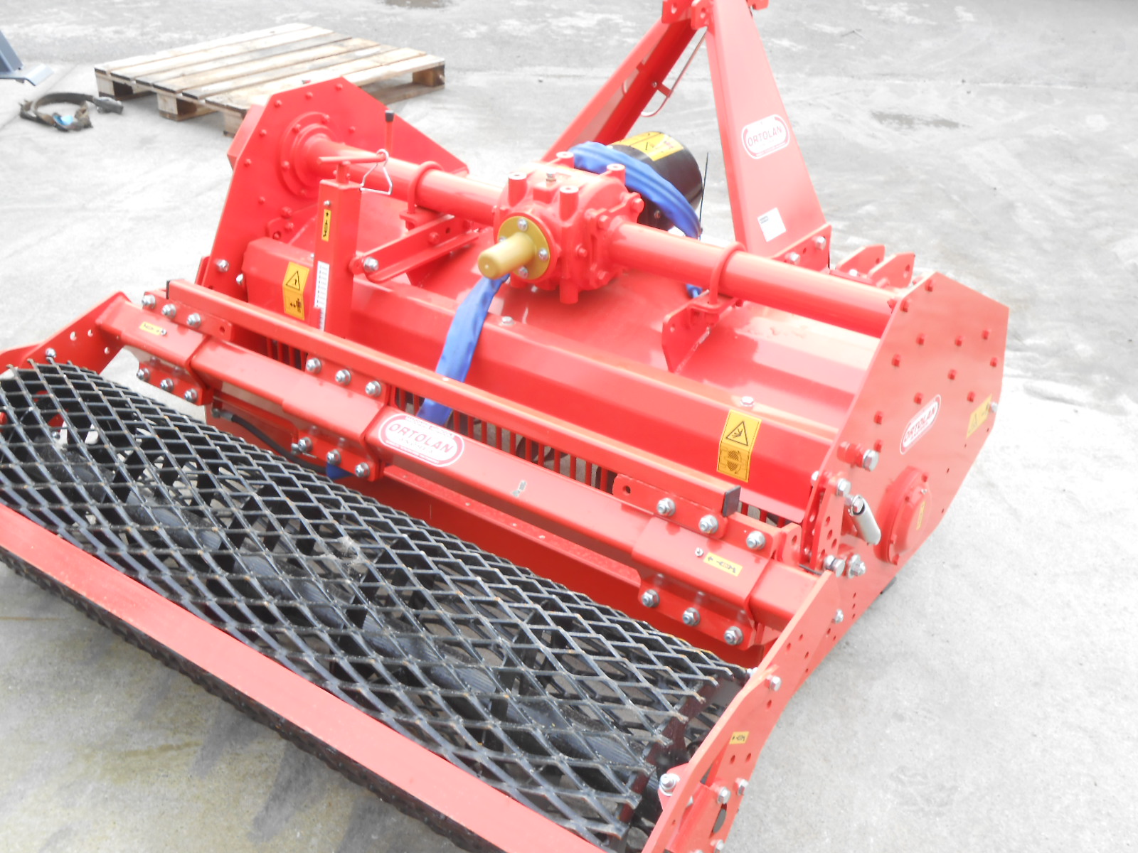 Enfouisseur de pierres pour tracteurs de 40 à 120 CV(série SL) — vignette 3