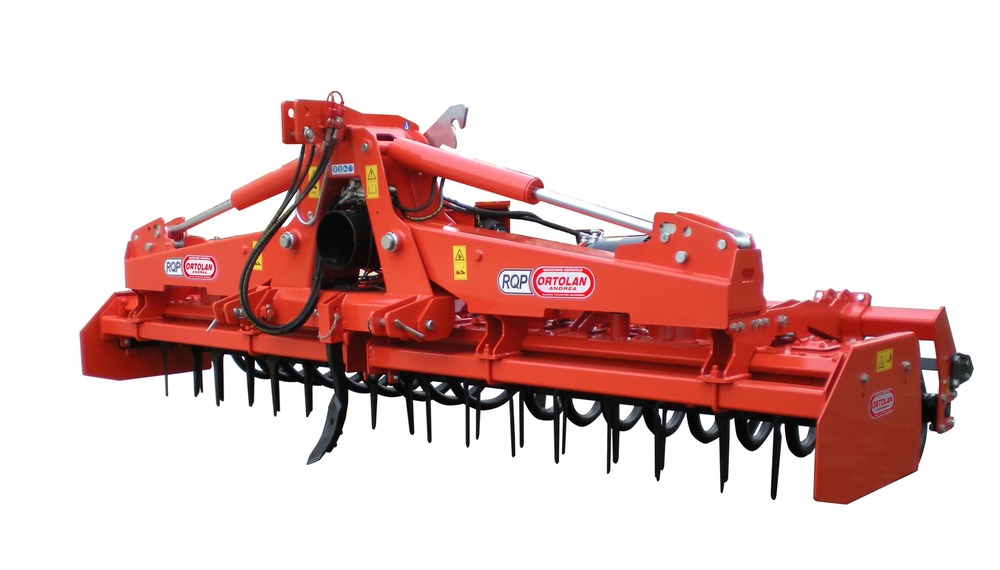 Herse rotative repliable pour tracteurs de 180 à 400 CV (Série RQP)