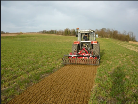 Enfouisseur de pierres fixe pour tracteurs de 70 à 120 CV (série RSC) — vignette 3