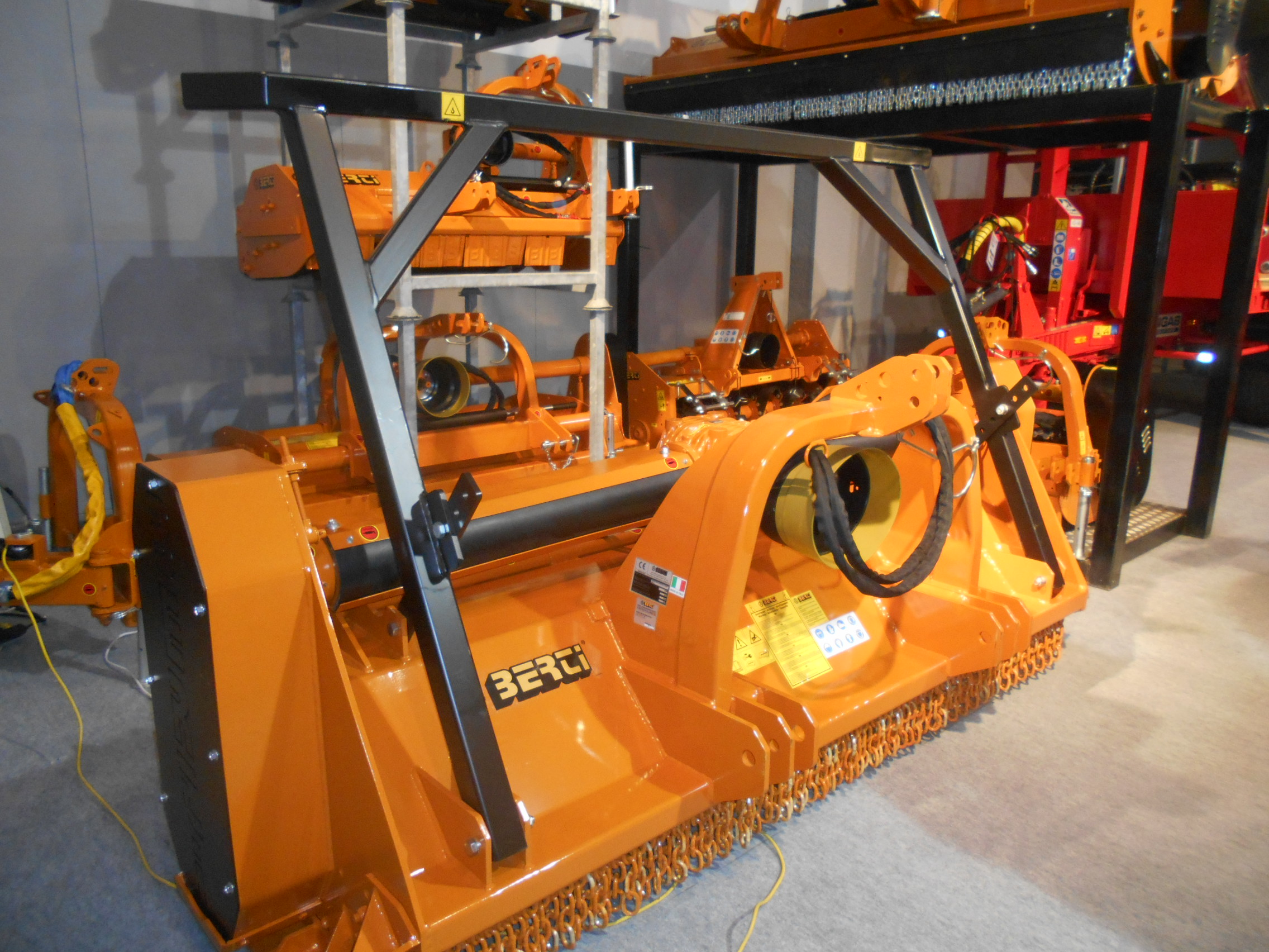 Broyeur compact ECF/DT pour tracteurs de 110 à 250 Cv — vignette 5
