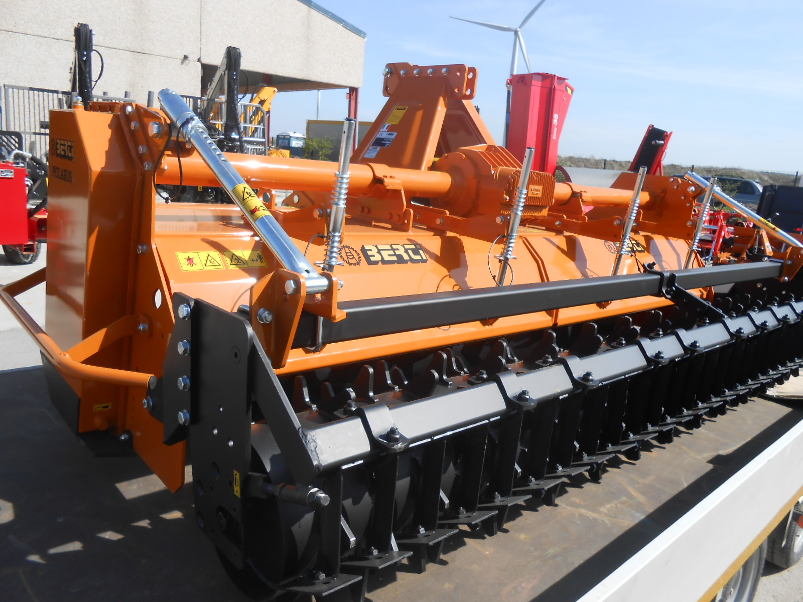 Fraise rotative POLARIS pour tracteur de 90 à 170 CV — vignette 5