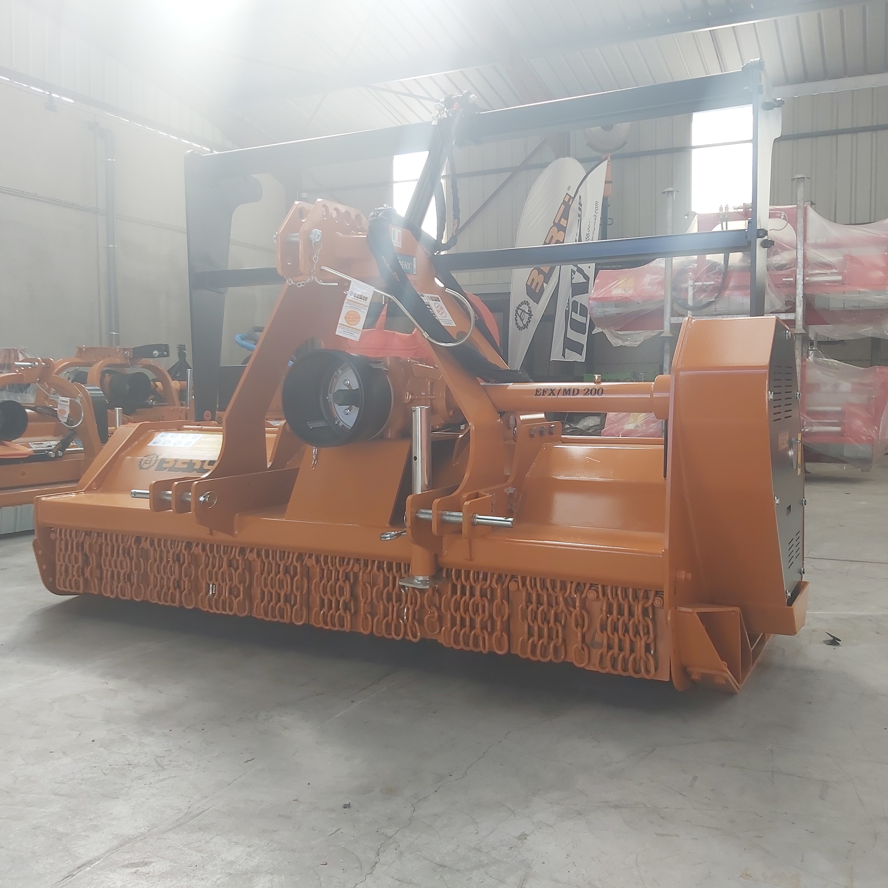 Broyeur compact EFX/MD pour tracteurs de 80 à 130 CV — vignette 4